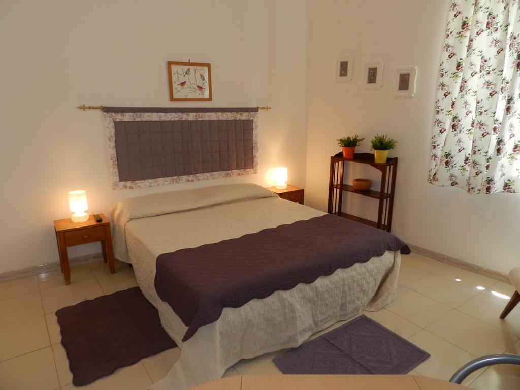 Orleans Apartments Palermo Room photo
